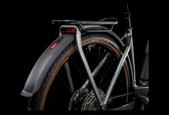 Vélo De Ville Électrique Cube Kathmandu Hybrid EXC 750 Easy Entry Shimano Deore 12V 750 Wh 700 Mm Gris Vert 2022 -Vélo Soldes unnamed file 1203