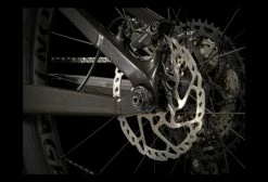 VTT Tout Suspendu Trek Fuel EX 8 29'' Shimano XT 12V Rage Red To Dnister Black Fade 2021 -Vélo Soldes unnamed file 1284