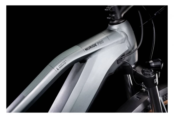 VTC Électrique Cube Nuride Hybrid Pro 625 Allroad Trapeze Shimano Deore 10V 625 Wh 29'' Vert Silver 2022 9 VTC Électrique Cube Nuride Hybrid Pro 625 Allroad Trapeze Shimano Deore 10V 625 Wh 29'' Vert Silver 2022 – Image 7