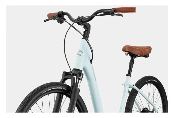 Vélo De Ville Cannondale Adventure 1 MicroSHIFT Acolyte 8V 27.5'' Bleu Cool Mint 8 Vélo De Ville Cannondale Adventure 1 MicroSHIFT Acolyte 8V 27.5'' Bleu Cool Mint – Image 6