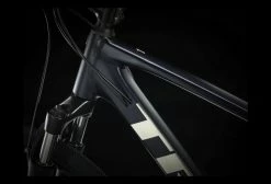 VTC Trek Dual Sport 1 Shimano Altus/Tourney 8V 700c Bleu Foncé 2022 -Vélo Soldes unnamed file 2533