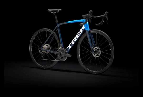 Vélo De Route Trek Emonda SL 5 Disc Shimano 105 11V Carbon Blue Smoke/Metallic Blue 2021 4 Vélo De Route Trek Emonda SL 5 Disc Shimano 105 11V Carbon Blue Smoke/Metallic Blue 2021 – Image 2