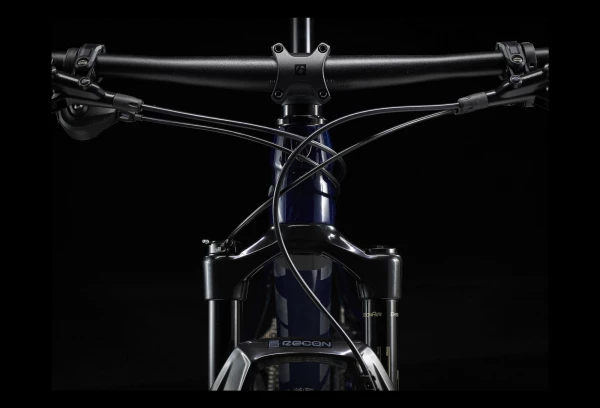 VTT Semi-Rigide Trek Procaliber 9.6 Shimano SLX XT 12V 29'' Bleu Carbon Smoke 2023 11 VTT Semi-Rigide Trek Procaliber 9.6 Shimano SLX XT 12V 29'' Bleu Carbon Smoke 2023 – Image 9