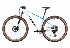 VTT Semi-Rigide Cube Elite C:68X SL Shimano XTR 12V 29'' Blanc Teamline 2022 -Vélo Soldes unnamed file 2948
