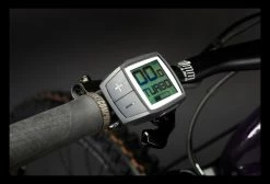 VTT Électrique Tout-Suspendu Haibike AllTrail 8 29 Sram SX Eagle 12V 625 Wh 29'' Violet Bleu Navy 2022 16 VTT Électrique Tout-Suspendu Haibike AllTrail 8 29 Sram SX Eagle 12V 625 Wh 29'' Violet Bleu Navy 2022 -Vélo Soldes unnamed file 3256