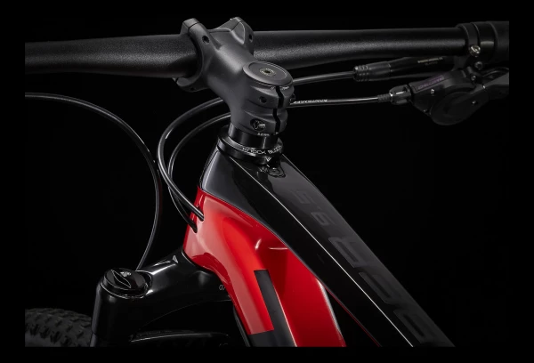 VTT Semi-Rigide Trek Procaliber 9.5 Shimano Deore 12V 29'' Rouge Radioactive 2022 8 VTT Semi-Rigide Trek Procaliber 9.5 Shimano Deore 12V 29'' Rouge Radioactive 2022 – Image 6