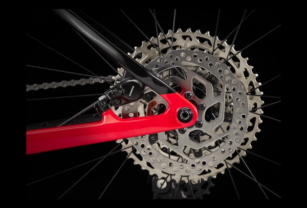 VTT Semi-Rigide Trek Procaliber 9.5 Shimano Deore 12V 29'' Rouge Radioactive 2022 10 VTT Semi-Rigide Trek Procaliber 9.5 Shimano Deore 12V 29'' Rouge Radioactive 2022 – Image 8