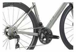 Vélo De Route BMC Roadmachine 01 Two Shimano Dura-Ace Di2 12V 700 Mm Gris Rhino 2023 16 Vélo De Route BMC Roadmachine 01 Two Shimano Dura-Ace Di2 12V 700 Mm Gris Rhino 2023 -Vélo Soldes unnamed file 3726