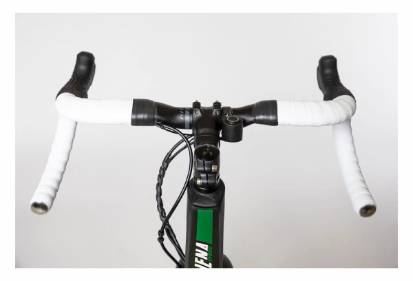 Gravel Bike Électrique Wilier Triestina Jena Hybrid Shimano GRX Di2 11V 250 Wh 700 Mm Vert 2022 11 Gravel Bike Électrique Wilier Triestina Jena Hybrid Shimano GRX Di2 11V 250 Wh 700 Mm Vert 2022 – Image 9