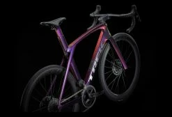 Vélo De Routre Trek Madone SLR 6 ETap Sram Rival ETap AXS 12V 700 Mm Violet Amethyst 2023 14 Vélo De Routre Trek Madone SLR 6 ETap Sram Rival ETap AXS 12V 700 Mm Violet Amethyst 2023 -Vélo Soldes unnamed file 4377