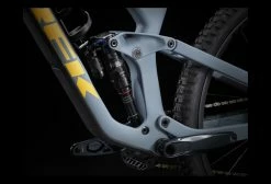 VTT Tout-Suspendu Trek Slash 9.8 Sram GX 12V 29'' Bleu 2022 19 VTT Tout-Suspendu Trek Slash 9.8 Sram GX 12V 29'' Bleu 2022 -Vélo Soldes unnamed file 4390