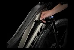 VTT Électrique Tout-Suspendu Trek Powerfly FS 4 Shimano Deore 10V 500Wh Gris Gunmetal / Noir Matt 2022 Gris / Noir -Vélo Soldes unnamed file 445