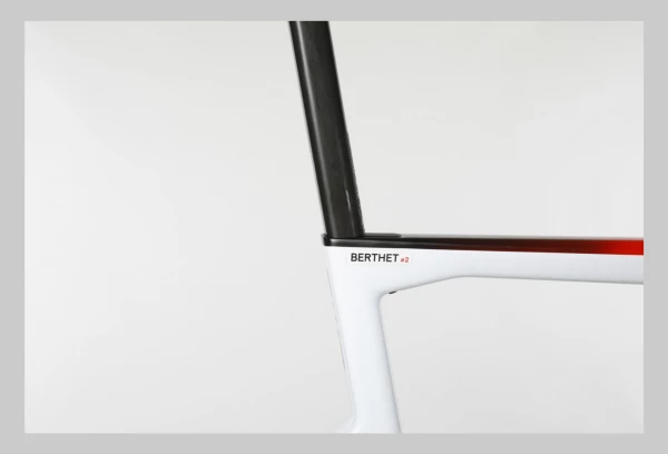 Produit Reconditionné - BMC Team Machine SLR01 Taille 56 'Clément Berthet' 6 Produit Reconditionné - BMC Team Machine SLR01 Taille 56 'Clément Berthet' – Image 4