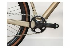 Stajvelo Gravel Bike Stajvélo Roca Campagnolo Ekar 13V 700 Mm Beige / Rouge 2022 7 Stajvelo Gravel Bike Stajvélo Roca Campagnolo Ekar 13V 700 Mm Beige / Rouge 2022 -Vélo Soldes unnamed file 5750