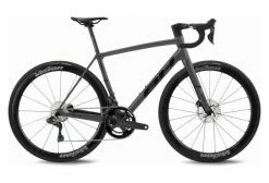 Vélo De Route BH Ultralight Evo Disc 8.0 Sram Rival ETap AXS 12V 700 Mm Gris Foncé / Noir 2022 Gris / Noir