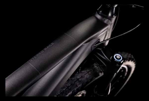 VTT Tout-Suspendu Cube Stereo 120 Race Shimano Deore/XT 12V 29'' Noir Anodized 2022 9 VTT Tout-Suspendu Cube Stereo 120 Race Shimano Deore/XT 12V 29'' Noir Anodized 2022 – Image 7