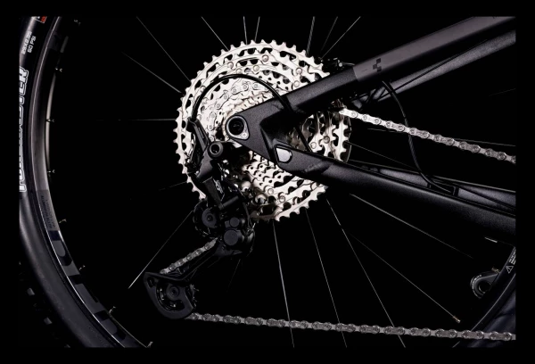 VTT Tout-Suspendu Cube Stereo 120 Race Shimano Deore/XT 12V 29'' Noir Anodized 2022 12 VTT Tout-Suspendu Cube Stereo 120 Race Shimano Deore/XT 12V 29'' Noir Anodized 2022 – Image 10