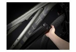 VTT Electrique Tout-Suspendu Trek E-Caliber 9.6 29'' Shimano Deore 12V Satin Lithium Grey/Trek Black 2021 Vert / Noir 15 VTT Electrique Tout-Suspendu Trek E-Caliber 9.6 29'' Shimano Deore 12V Satin Lithium Grey/Trek Black 2021 Vert / Noir -Vélo Soldes unnamed file 7422