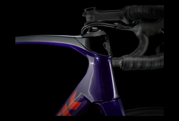 Vélo De Route Trek Domane SL 6 Disc Shimano Ultegra R8000 Purple Abyss/Trek Black 2021 9 Vélo De Route Trek Domane SL 6 Disc Shimano Ultegra R8000 Purple Abyss/Trek Black 2021 – Image 7