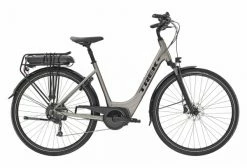Vélo De Ville Électrique Trek Verve+ 2 Lowstep Shimano Altus 9V 500 Wh Azure 2022 Gris 25 Vélo De Ville Électrique Trek Verve+ 2 Lowstep Shimano Altus 9V 500 Wh Azure 2022 Gris -Vélo Soldes unnamed file 850