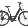 Vélo De Ville Électrique Trek Verve+ 3 Lowstep 400wh Shimano Altus 9V Matte Trek Black 2021 Bleu / Argent