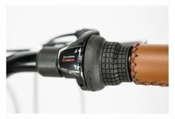 VTC Moma Bikes Hybrid 26'' Shimano 18V Blanc 9 VTC Moma Bikes Hybrid 26'' Shimano 18V Blanc -Vélo Soldes unnamed file 8917